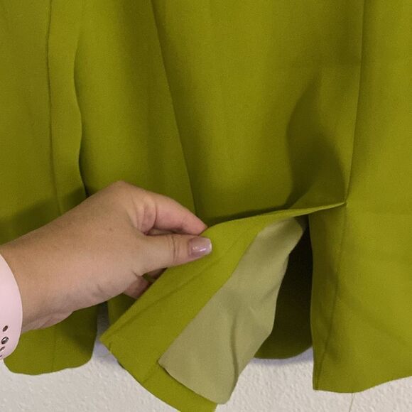OPEN EDIT- CURVE HEM BLAZER IN OLIVE SEED (green)- Size small - Picture 8 of 11